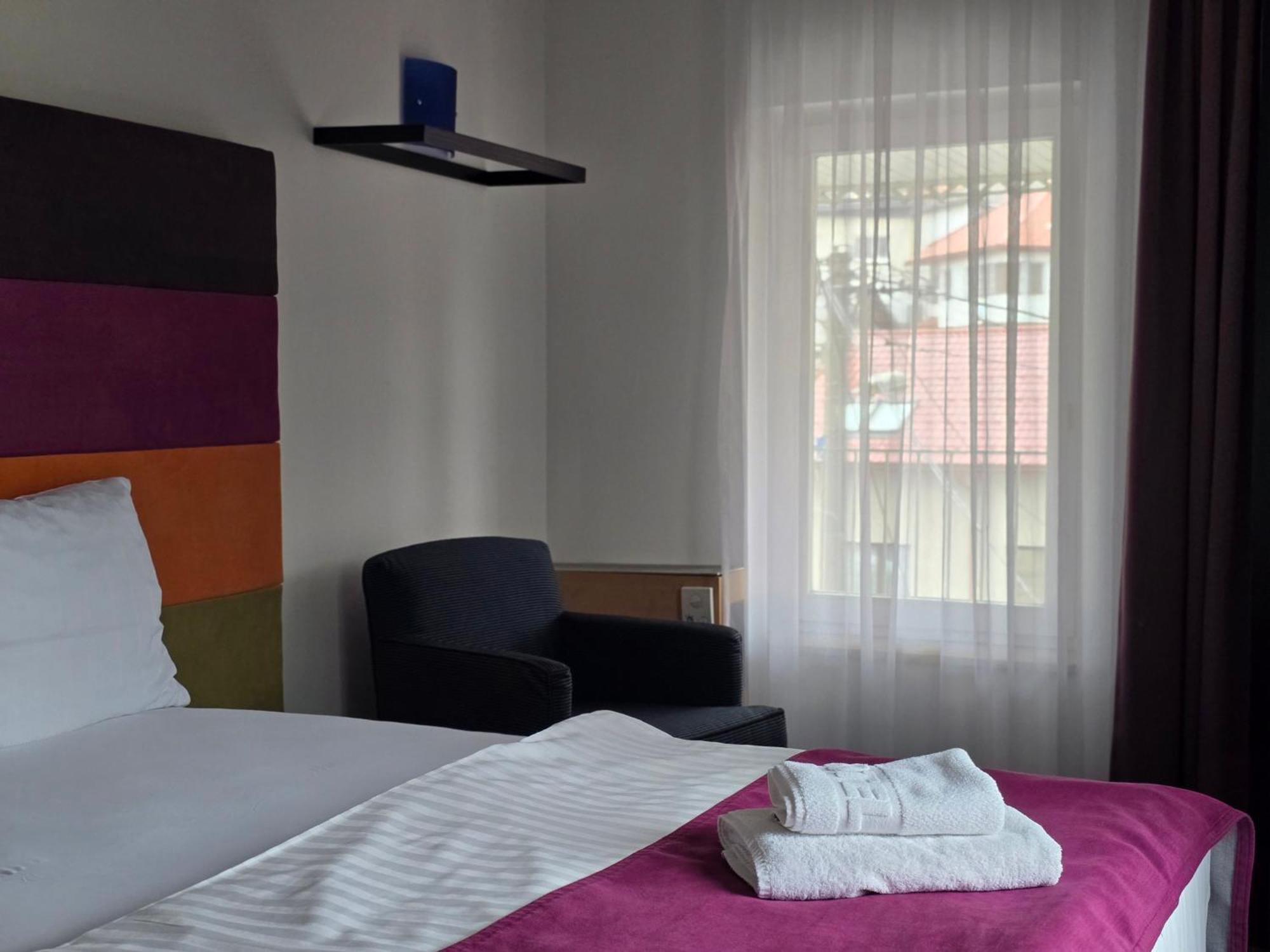 Hotel Hecco ซาราเยโว ภายนอก รูปภาพ